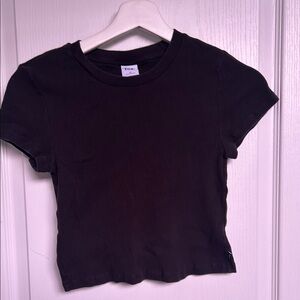 Black Ribbed Crop Top